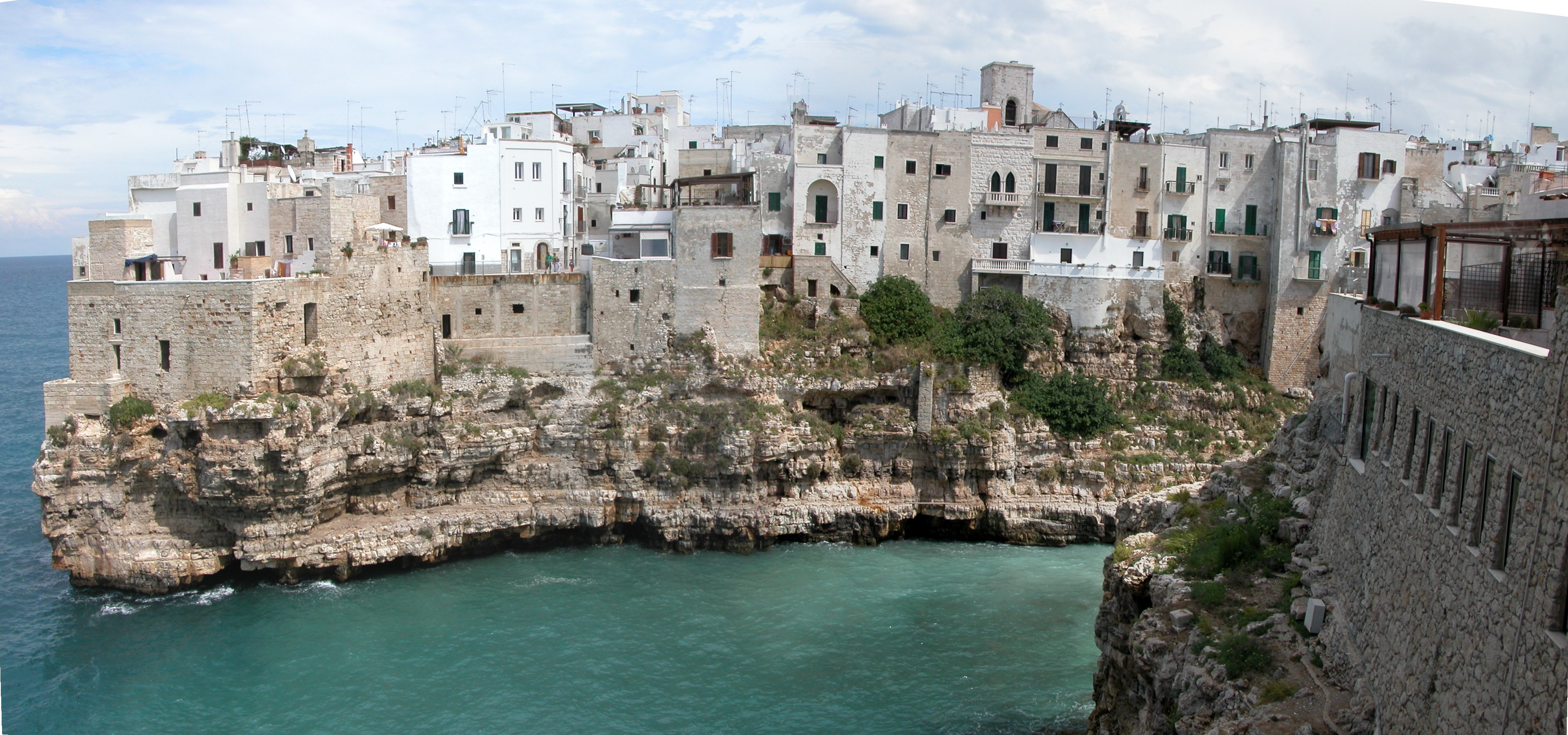 Polignano,, spiagge più belle del mondo